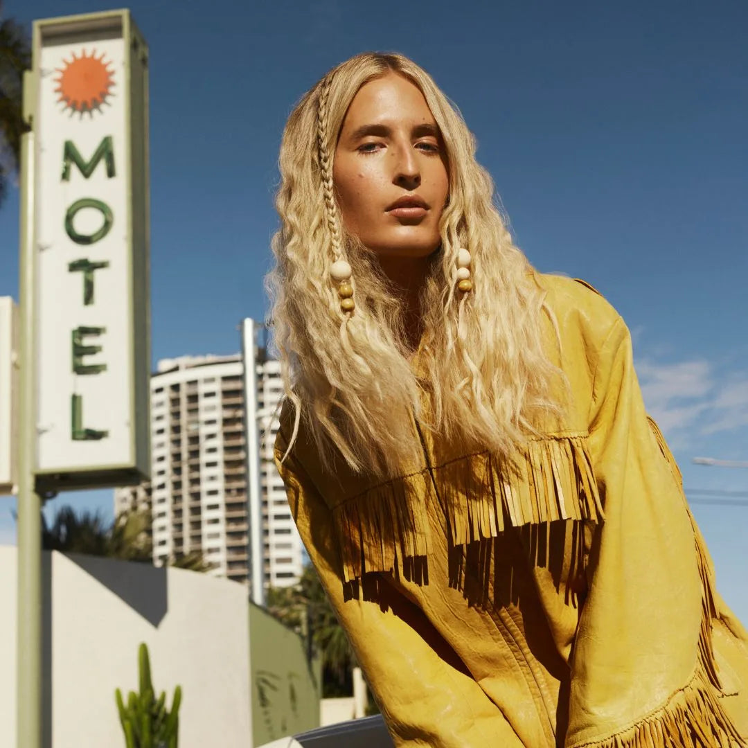 Fabuloso Platinum Blonde Colour Depositing Conditioner