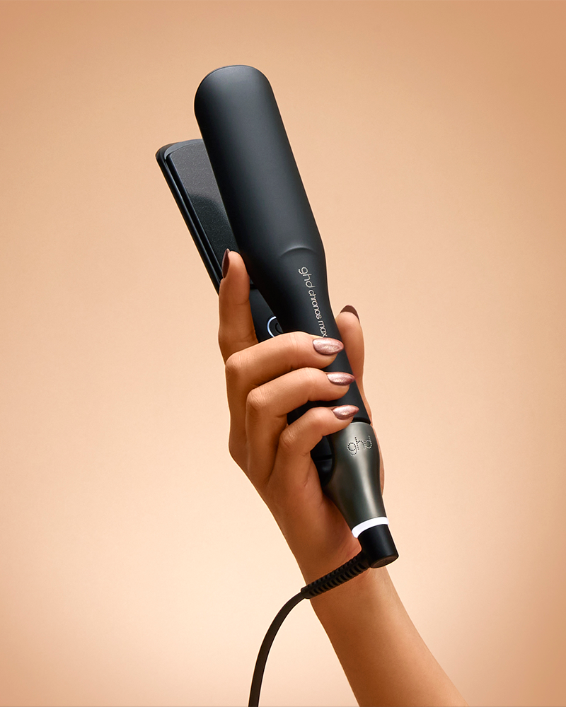 Chronos Max Hair Straightener in Black