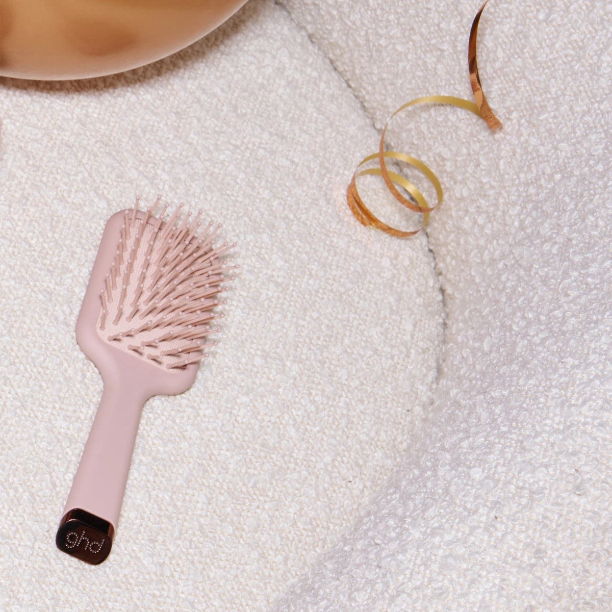 Mini Paddle Brush in Cashmere Beige
