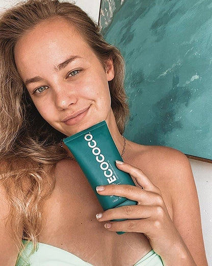 Ecococo Activated Charcoal + Sea Salt Exfoliator